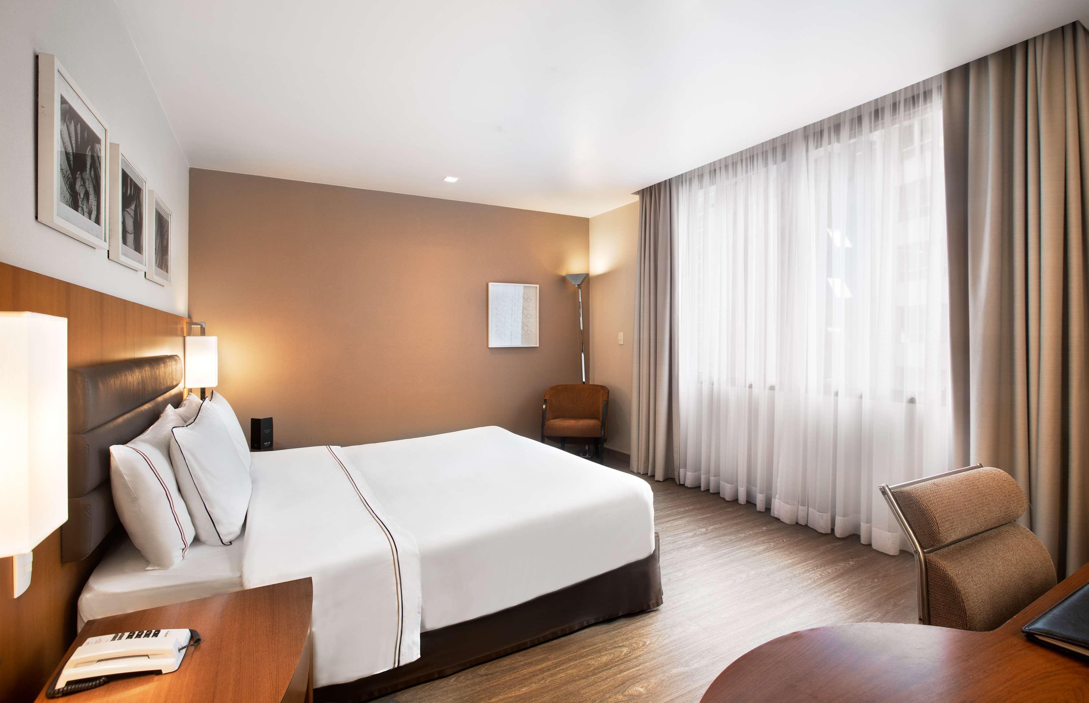 Hotel Meliá Paulista São Paulo Exteriér fotografie A room at the hotel